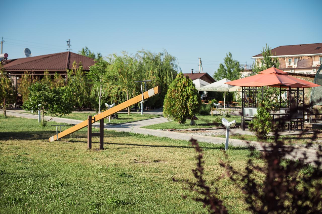 Picnic Park Hotel Shenggeldi ภายนอก รูปภาพ